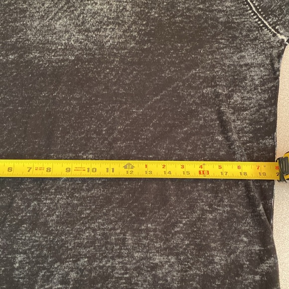 Guess - men’s vintage Ltd edition sweater. Size L - Picture 9 of 12